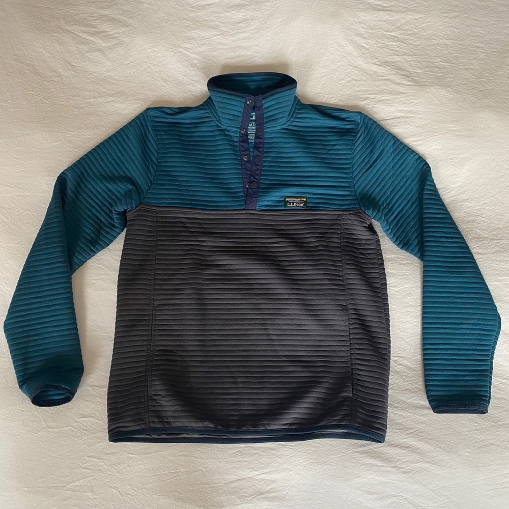 L.L. Bean Gray/Blue Fitted Fleece *NEW*